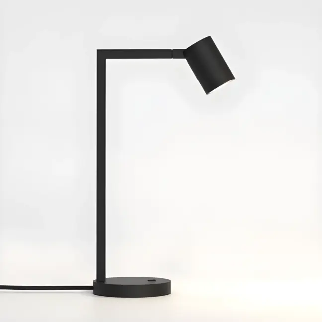 Nowoczesna matowa lampa biurkowa Ascoli w kolorze czarnym