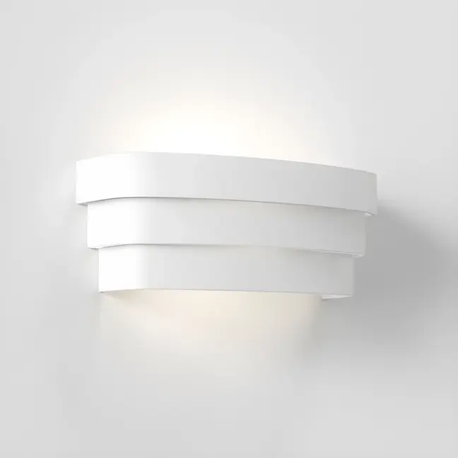 Ceramiczny kinkiet Amas 320 w białym kolorze