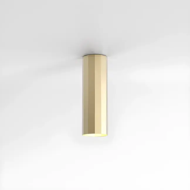 Złota lampa sufitowa Hashira 250 o geometrycznym kształcie
