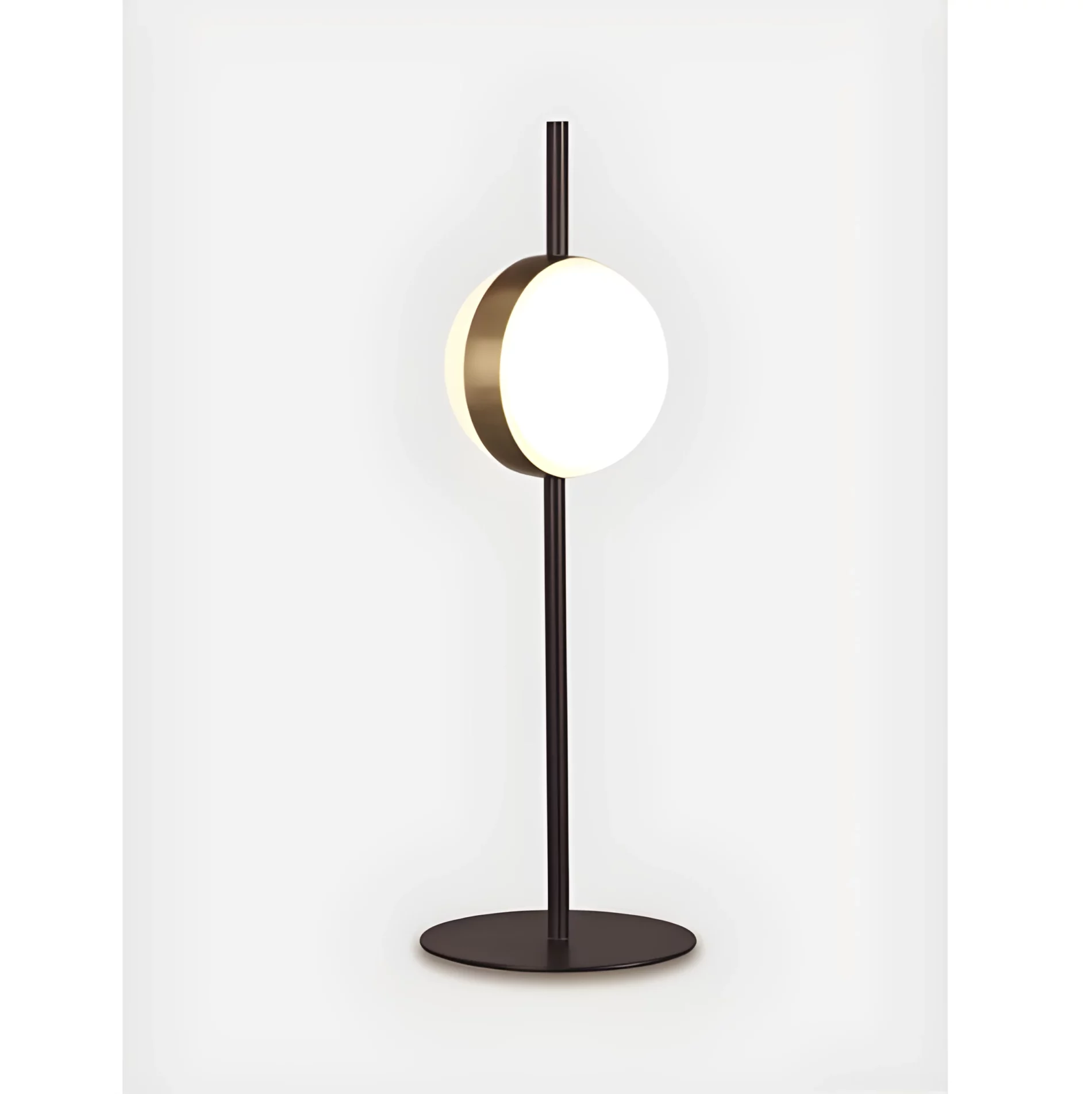 Nowoczesna lampa stołowa Cuba z mlecznym kloszem i oświetleniem LED