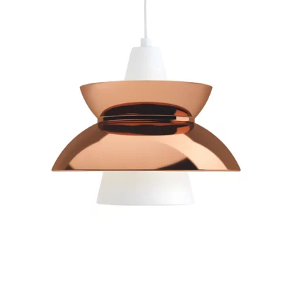 Wisząca lampa Doo-Wop od Louis Poulsen w miedzianym wykończeniu z możliwością wymiany żarówki