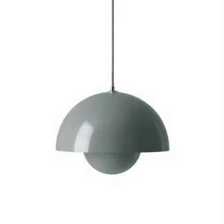 Wisząca lampa Flowerpot VP2 w kolorze Stone Blue o średnicy 50 cm