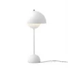 Stylowa biała lampa stołowa Flowerpot VP3