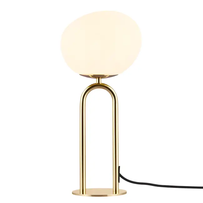 Lampa stołowa Shapes od DFTP ze złotą bazą i asymetrycznym kloszem