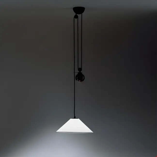 Stylowa lampa sufitowa Aggregato Saliscendi Cone M z białym kloszem