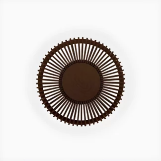 Ażurowy kinkiet ścienny Clava Up Wood S z drewna w odcieniu ciemnego dębu