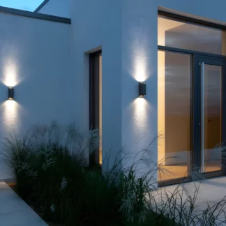 Czarny kinkiet Nico Square - Nordlux - oświetlenie elewacji domu