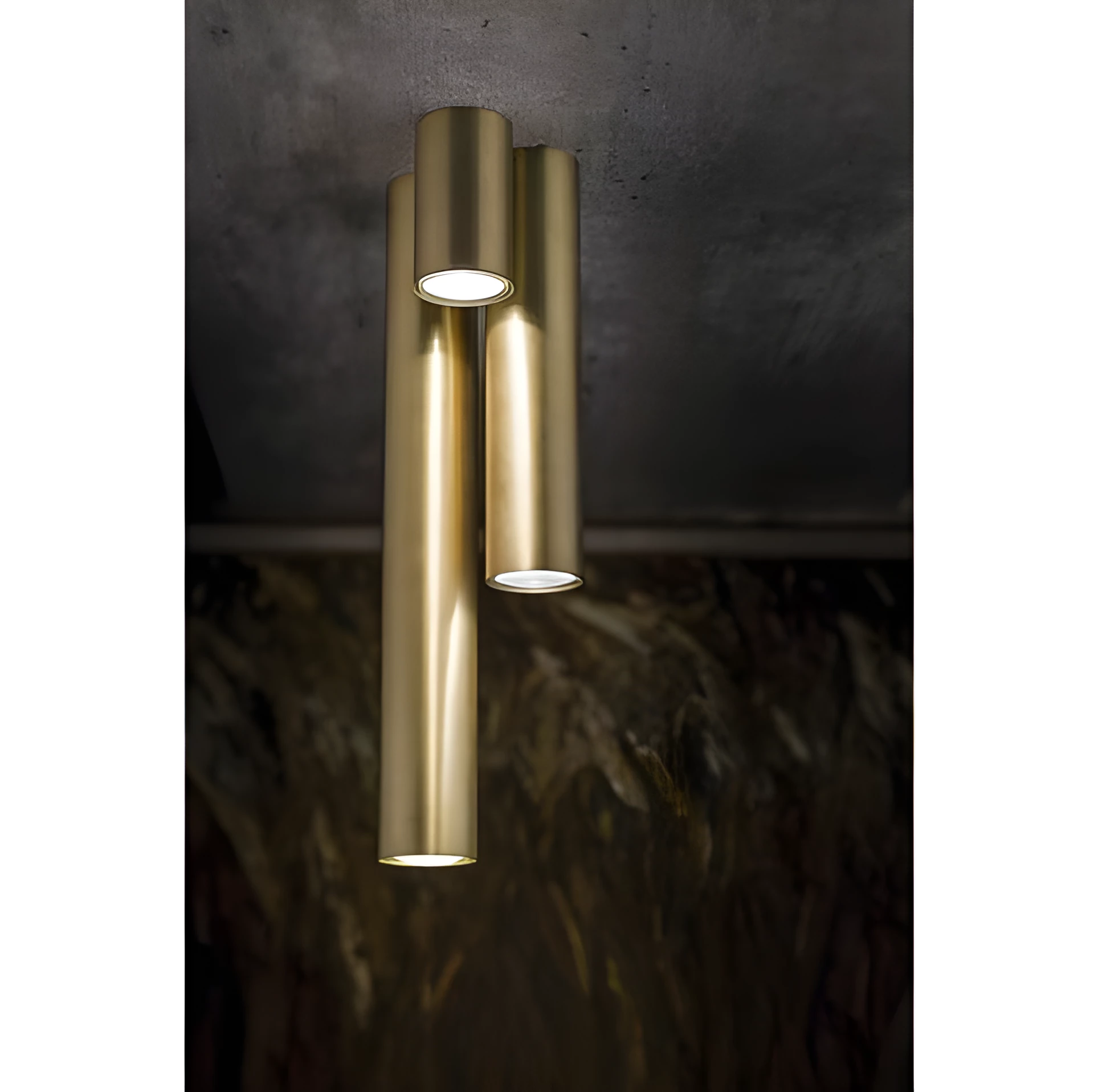 Długa lampa tuba sufitowa Eye L - złoty kolor