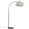 Duża lampa podłogowa Dicte - beżowy abażur, nad stolik kawowy, nad kanapę