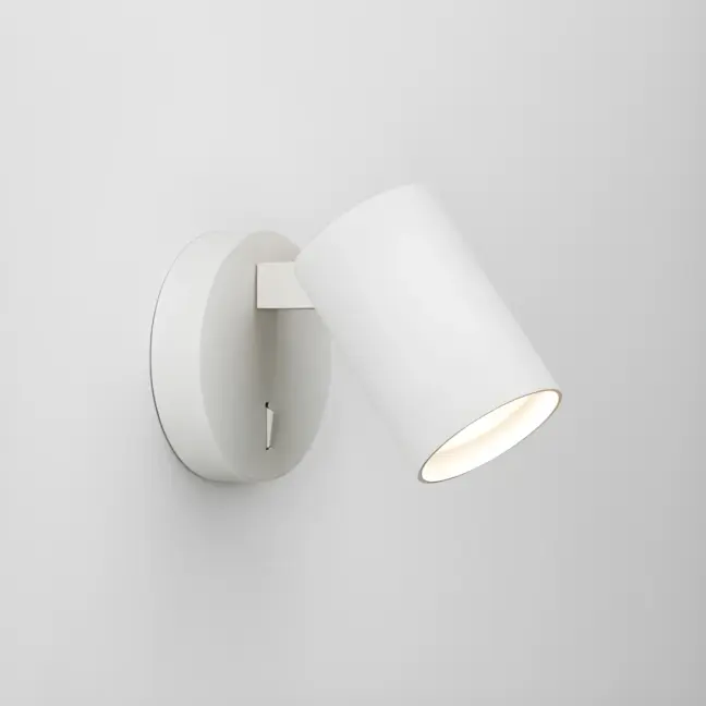 Kinkiet Astro Lighting do gabinetu