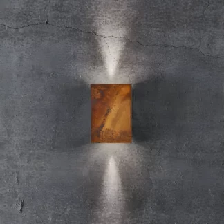 Kinkiet Fold 15 do oświetlenia wejścia do domu