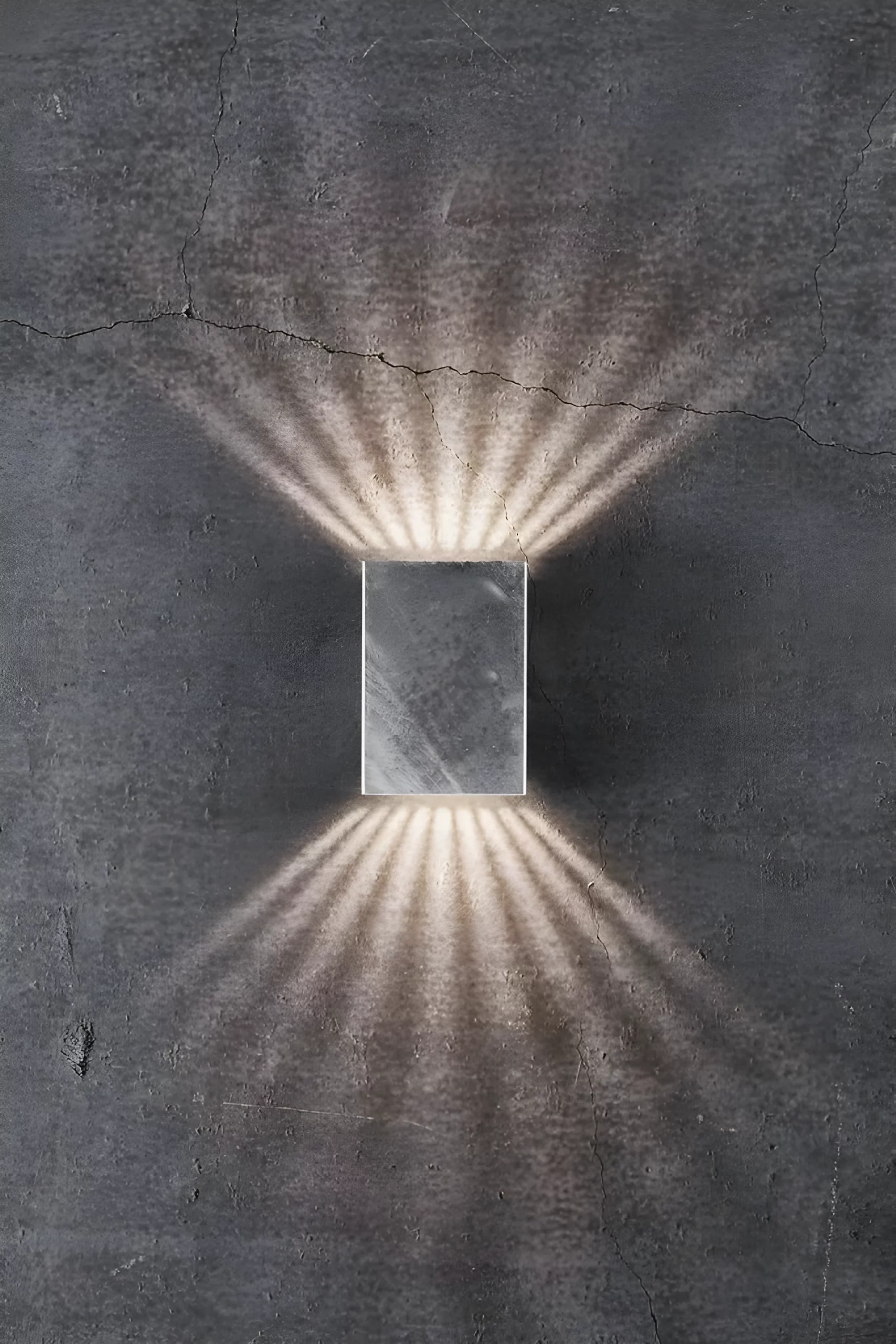 Kinkiet zewnętrzny Fold 15 do oświetlenia wejścia