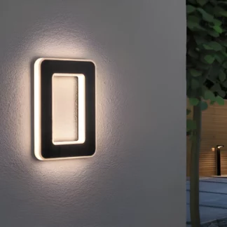 Kinkiet zewnętrzny jako numer domu - nr 0