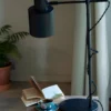 Lampa biurkowa Black do pokoju studenta