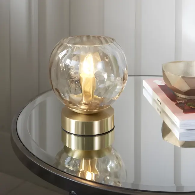 Lampa Dimple na szklany stolik
