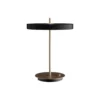 Lampa stojąca Asteria do nowoczesnego biura