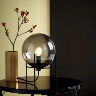 Lampa stołowa Alton do salonu