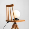 Lampa stołowa Ball do eleganckiego salonu