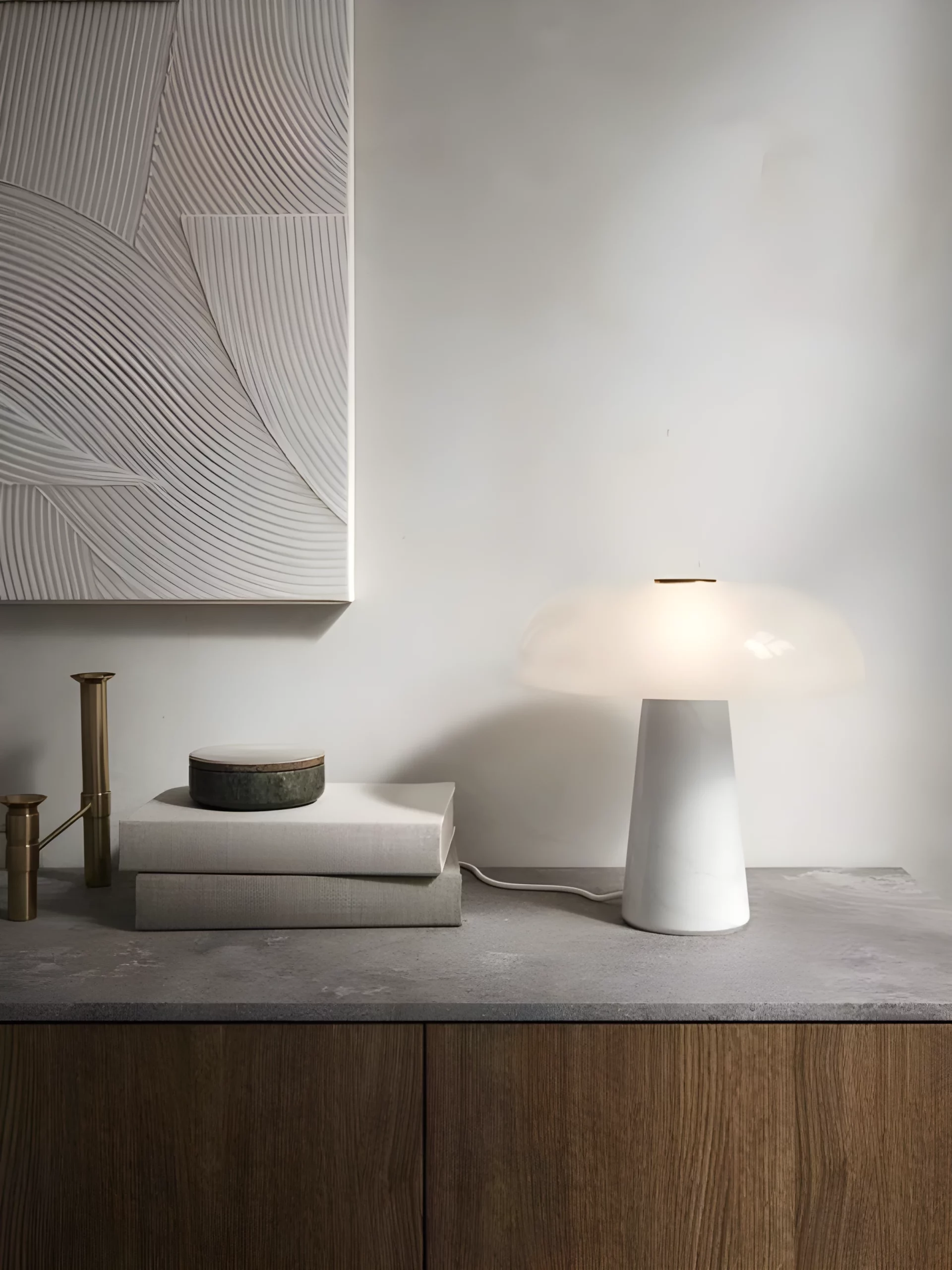 Lampa stołowa Glossy do eleganckiego biura