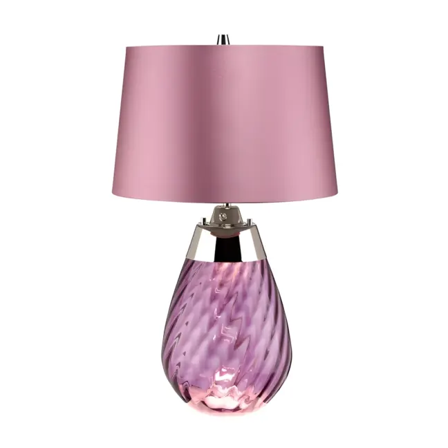 Lampa stołowa Lena na kominek w salonie