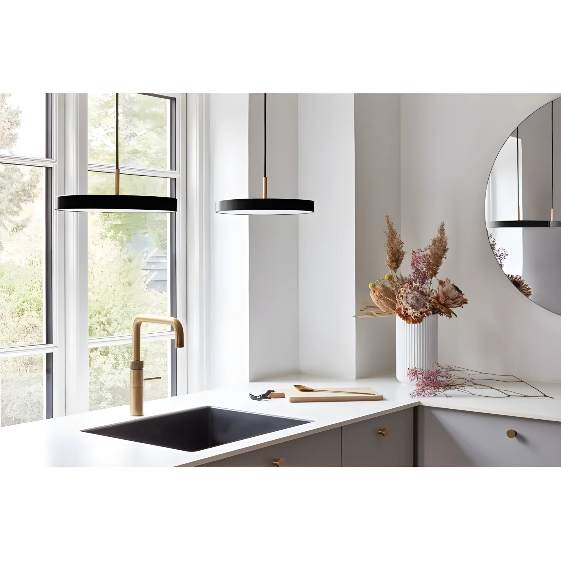 Lampa wisząca Asteria Mini nad blat w kuchni