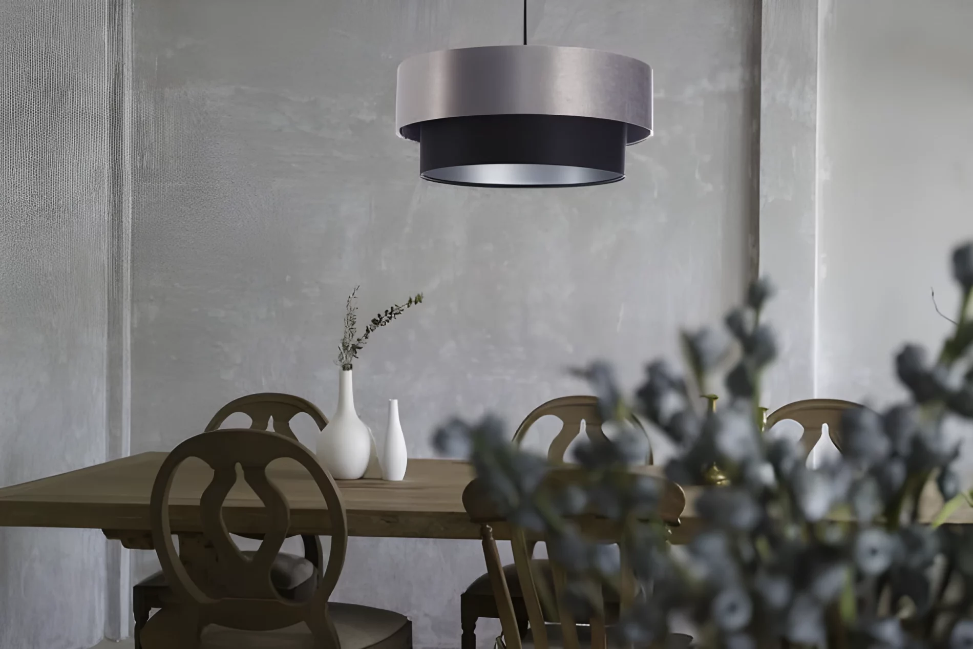 Lampa wisząca Duo do stylowego salonu