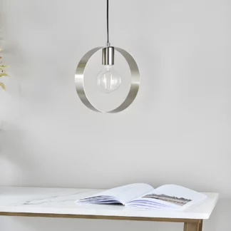 Lampa wisząca Hoop do stylowej sypialni i salonu