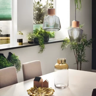 Lampa wisząca Neordic Elia do małej kuchni