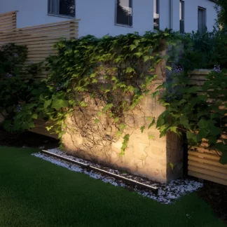 Listwa oświetleniowa Plug&Shine dookoła tarasu