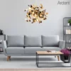 Złota lampa wisząca Monetti o średnicy 40 cm, pełna elegancji i stylu