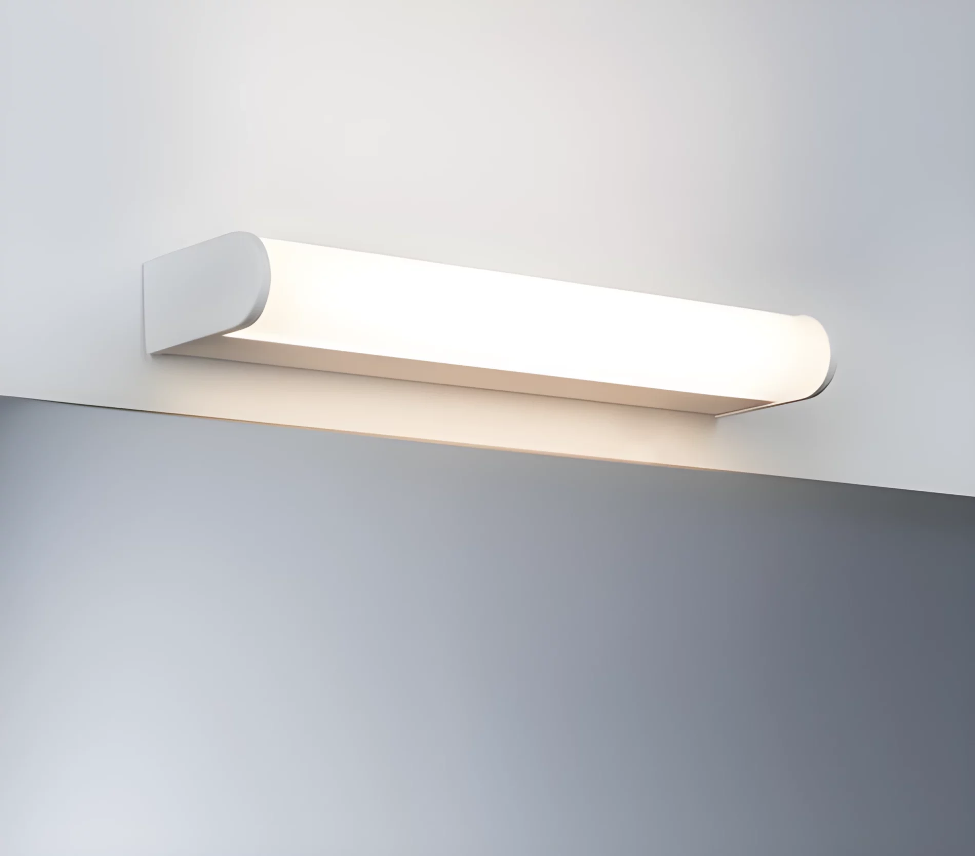 Podłużny kinkiet Arneb nad lustro łazienkowe