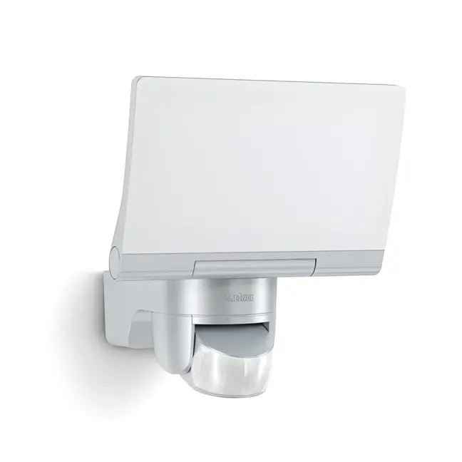 Mocna lampa LED z czujnikiem ruchu i zmierzchu