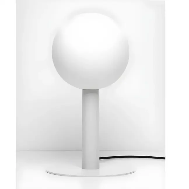 Nowoczesna biała lampa stołowa Matuba o stylowym designie