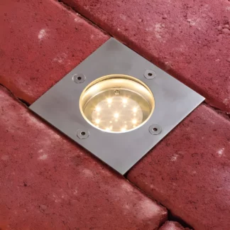 Zewnętrzne oczko podłogowe Plug&Shine na taras