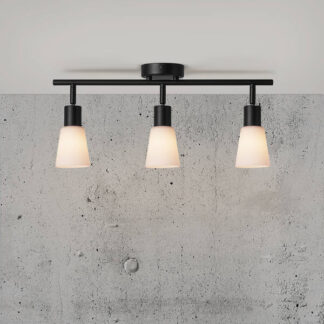 Czarna regulowana lampa sufitowa lub kinkiet Nordlux Cole z trzema mlecznymi kloszami E14 IP20