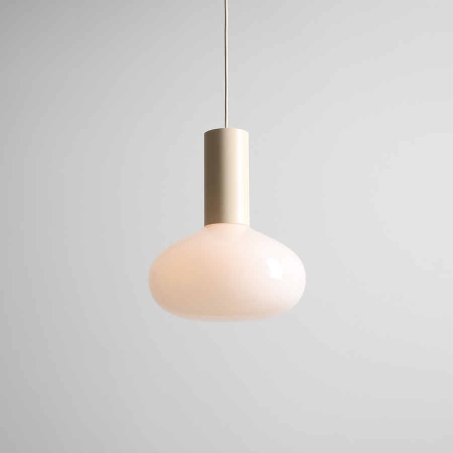 Lampa wisząca Flo Cream 26 – kremowy szklany klosz E14, design Sedno Studio