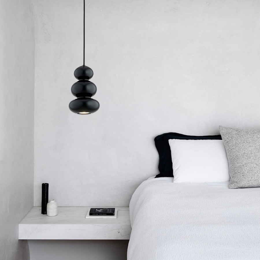 Lampa wisząca Orlando z trzema czarnymi kulami szklanymi GU10
