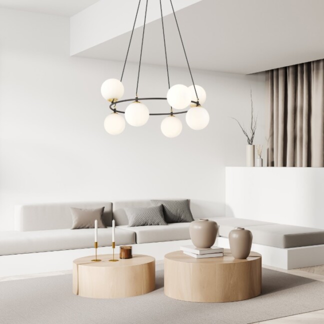 Lampa wisząca Azura 8 z mlecznobiałymi kloszami i złotymi akcentami