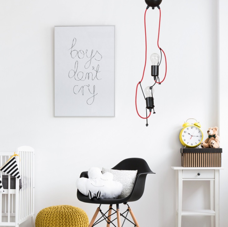 Lampa wisząca do pokoju dziecięcego Bobi 2 z dwoma źródłami światła i czerwonymi przewodami