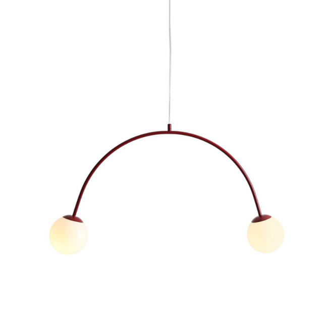 Lampa wisząca Una 2 bordowa z dwoma kulistymi kloszami na łuku