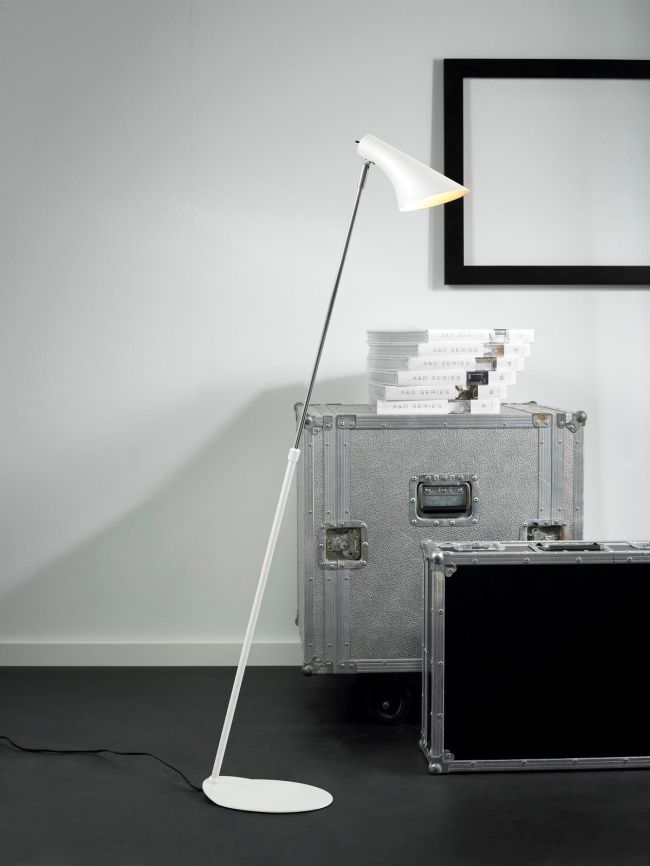 Biała lampa podłogowa Vanila z regulowanym kloszem – Nordlux