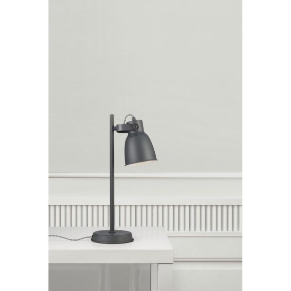 Czarna metalowa lampa biurkowa Adrian E27 25W Nordlux