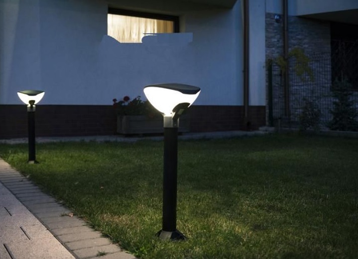 Lampa ogrodowa Teo 120 czarna E27 60W IP54