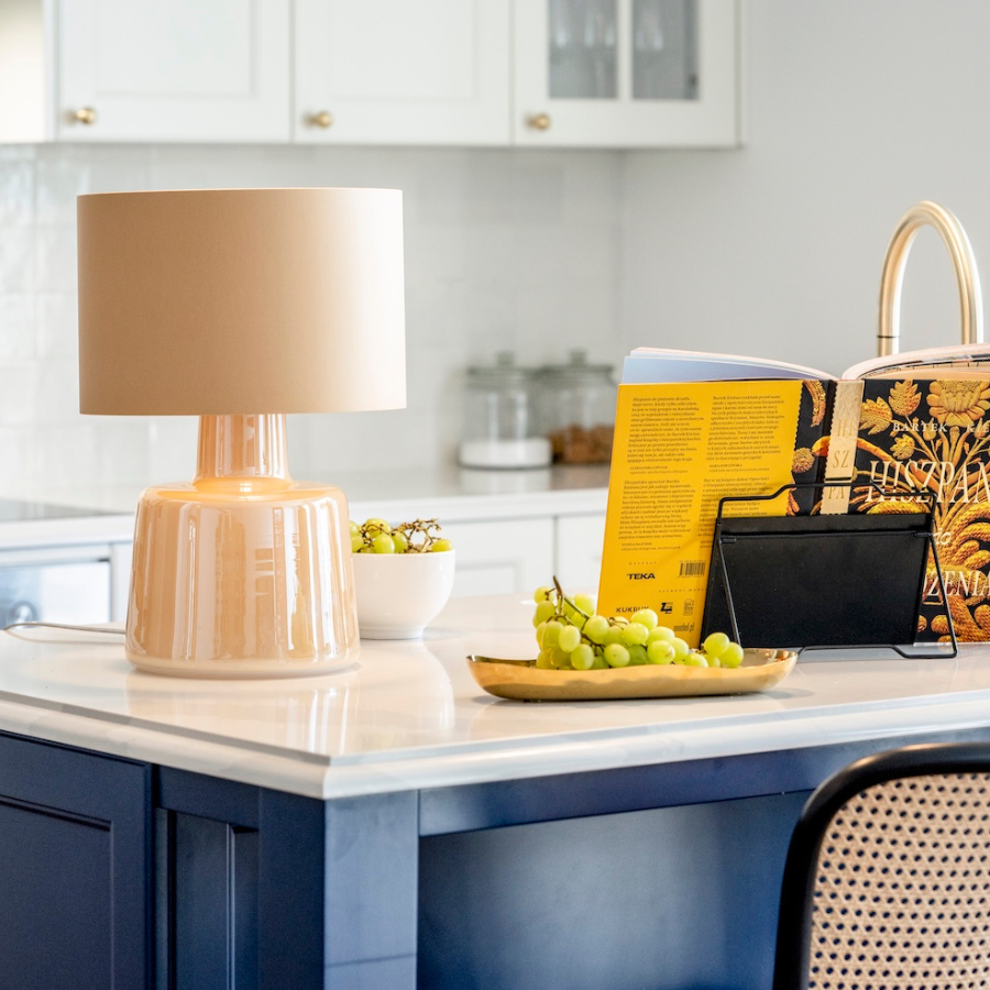 Lampa stołowa 4concepts Santana Honey z bursztynowego szkła E27 IP20