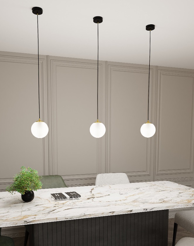 Lampa wisząca Royal czarno-złota z kloszem E14 IP20 – eleganckie oświetlenie nad stół