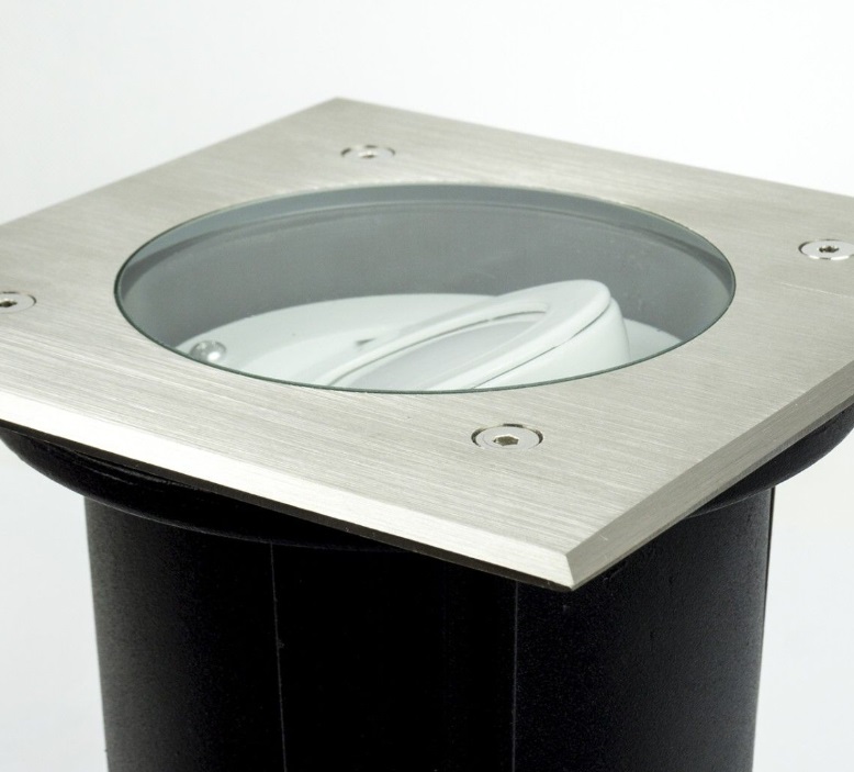 Oprawa najazdowa Mix kwadratowa IP67 ze stali nierdzewnej z regulacją kąta świecenia