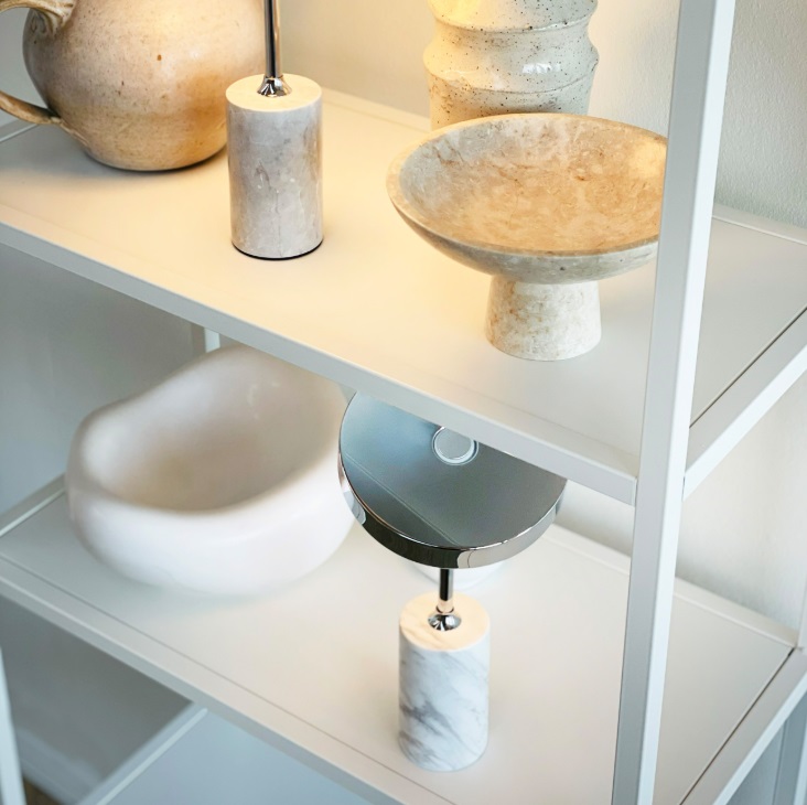 Przenośna marmurowa lampka LED Starlight na akumulator srebrna 3000K