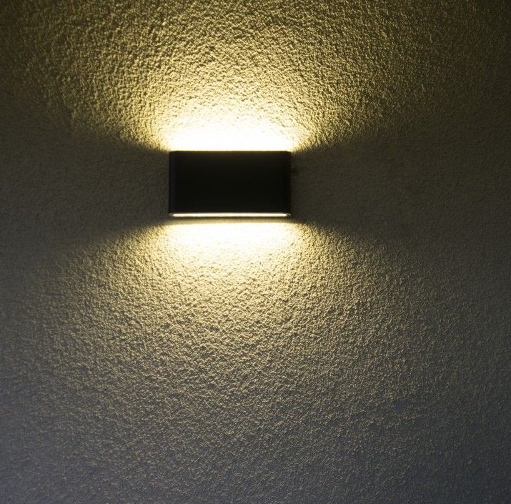 Kinkiet zewnętrzny LED Slim czarny 11W IP54 światło góra-dół