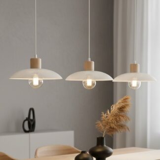 Biała lampa wisząca Kobe 3 z drewnianym akcentem i trzema perforowanymi kloszami