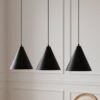 Lampa wisząca Rebel 3 czarna z trzema stożkowymi kloszami